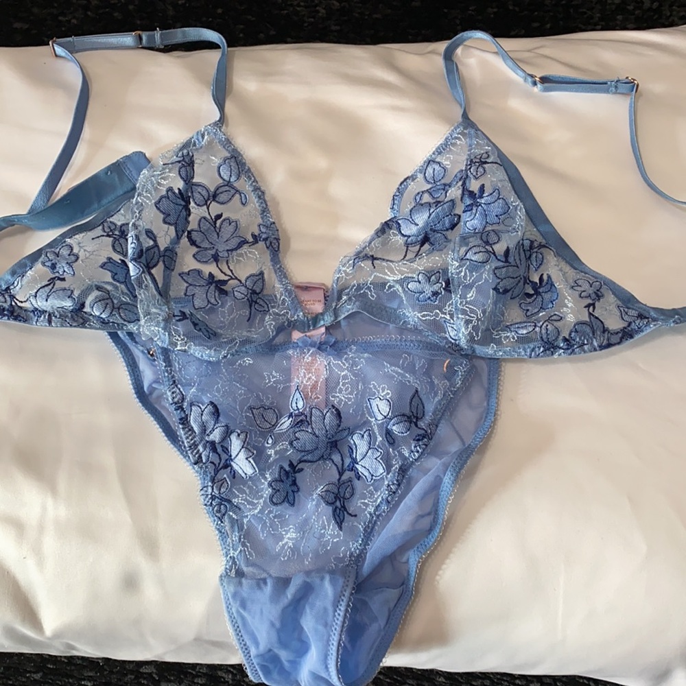 Savage X Fenty bralette set